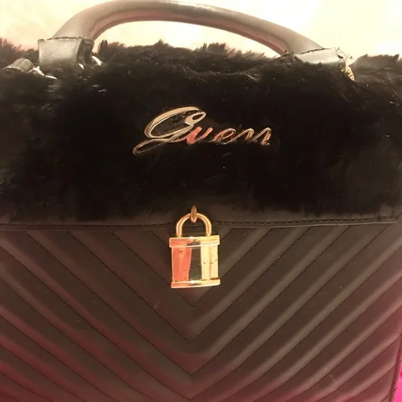 Gorgeous custom crossbody with genuine rabbit fur💖 - Picture 8 of 12